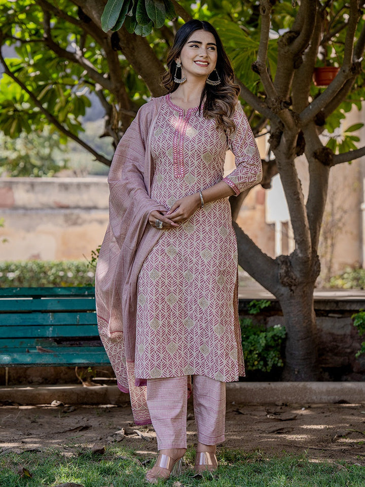 Pink Cotton Three Quarter Regular Sleeves Straight Kurta Dupatta Set-Yufta Store-1830SKDPKS