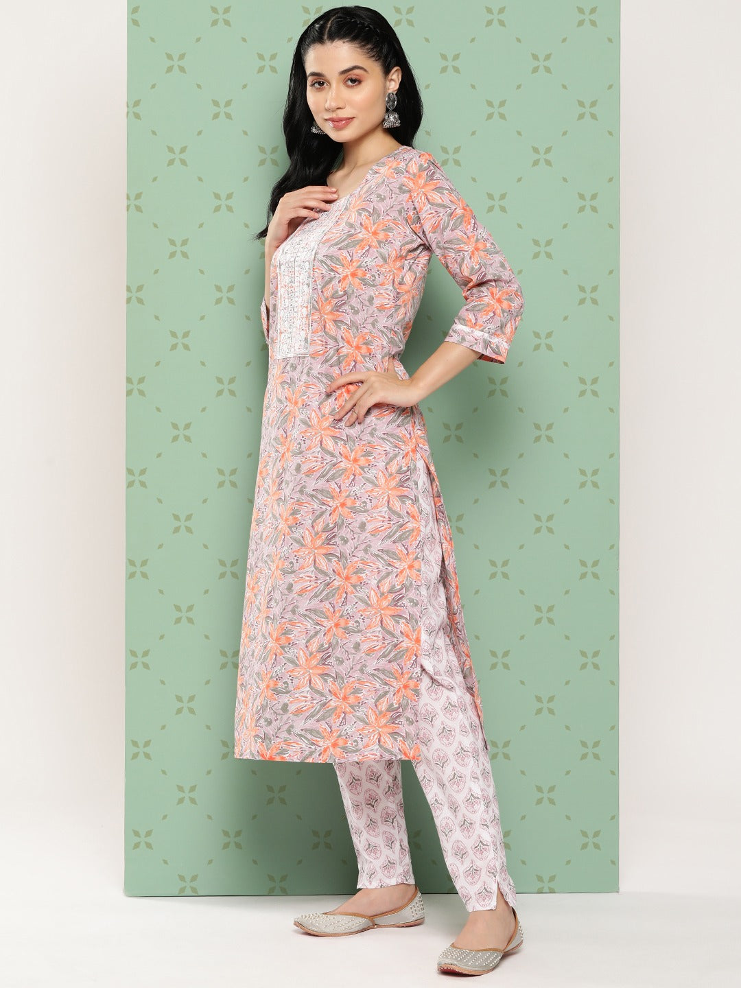 Pink Floral Embroidered Regular Pure Cotton Kurta with Trousers & Dupatta Set-Yufta Store-1443SKDPKS