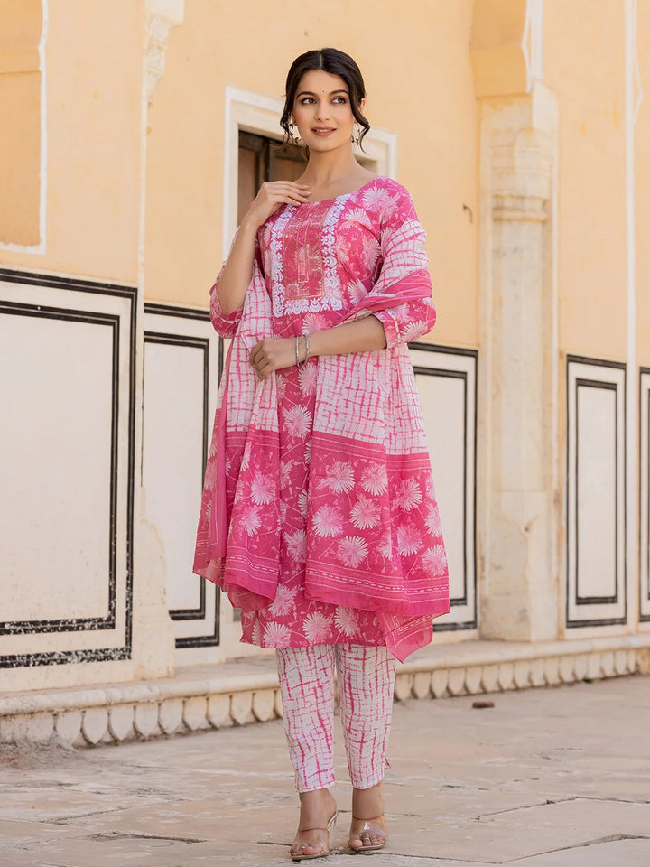 Pink Floral Print Straight Kurta Trouser And Dupatta Set