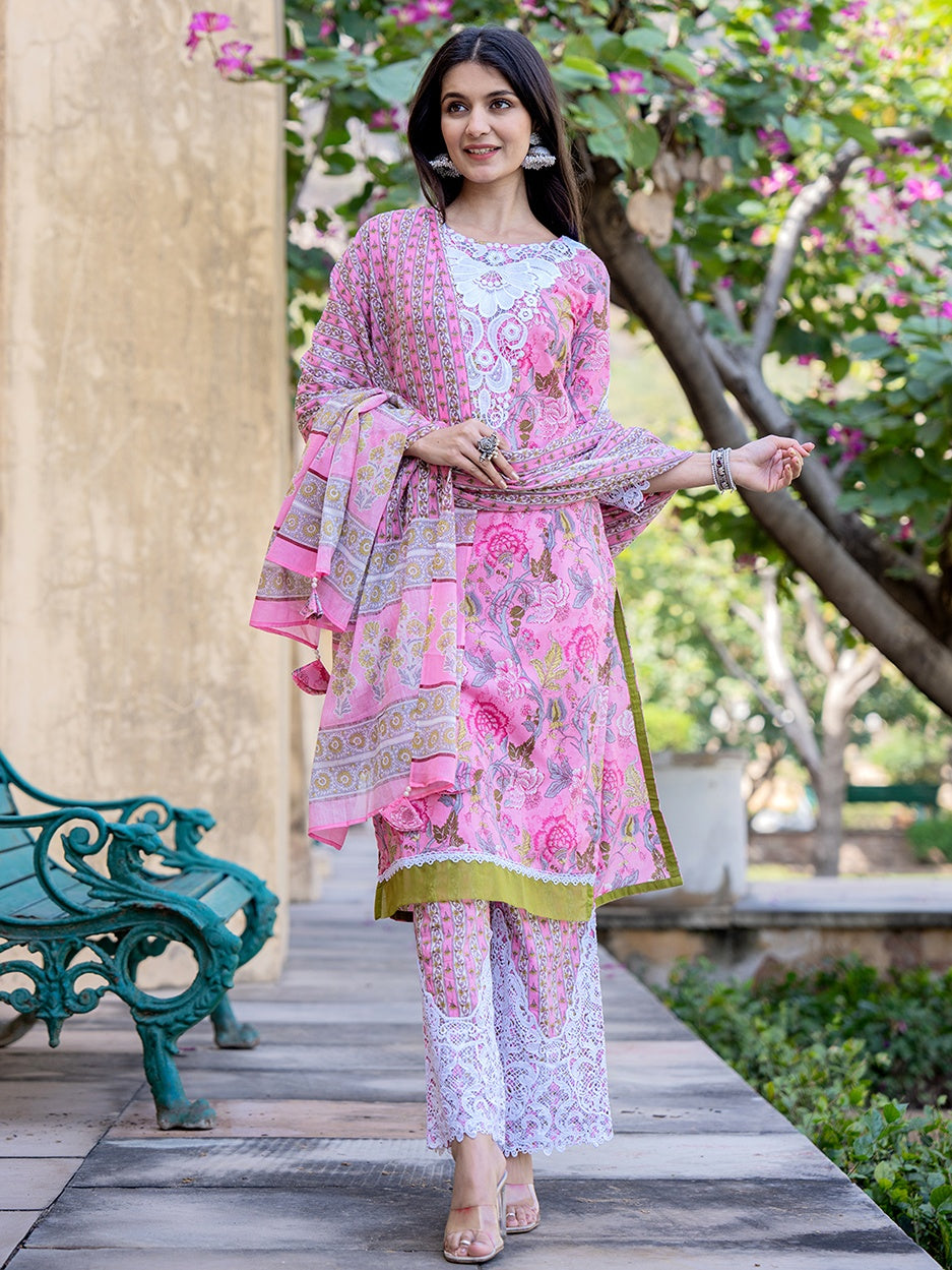 Pink Floral Print,Thread_Work Pakistani Style Kurta Trouser And Dupatta Set-Yufta Store-1992SKDPKS