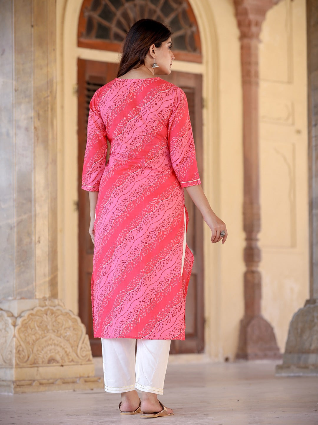 Pink & Offwhite Bhandhej Printed Kurta Set-Yufta Store-9326SETPKS