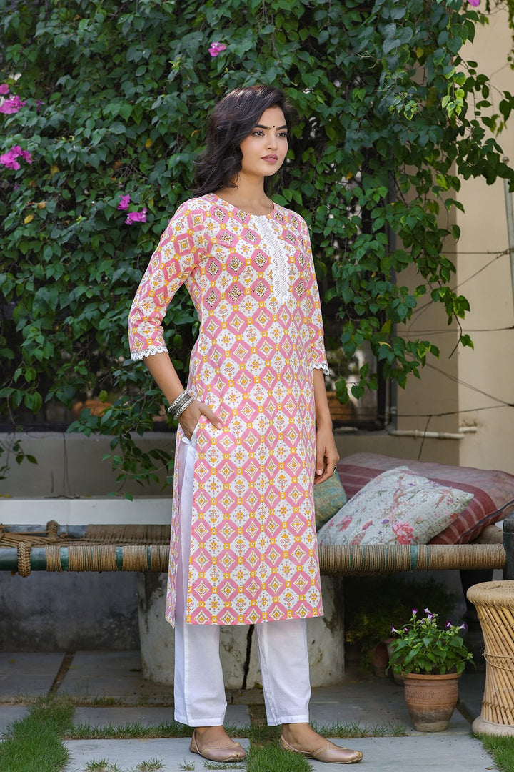 Pink & Offwhite Printed Kurta Set-Yufta Store-9404SETPCS