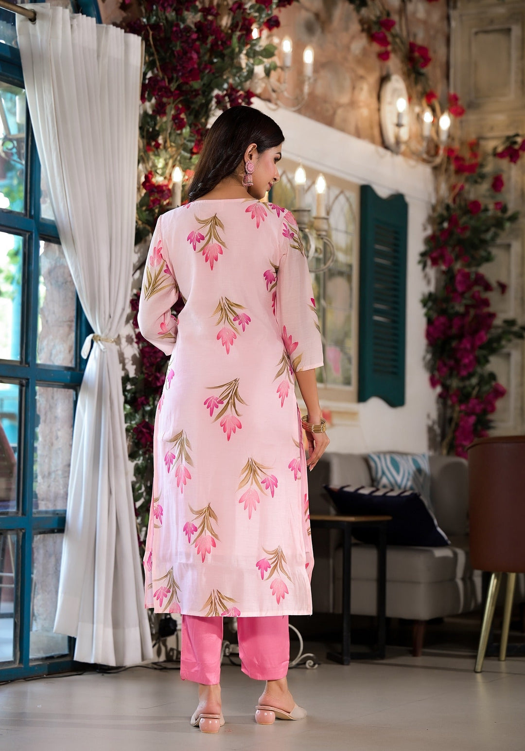 Pink Silk Blend Floral Cutdana_Work Kurta Trouser With Dupatta Set-Yufta Store-1537SKDPKS