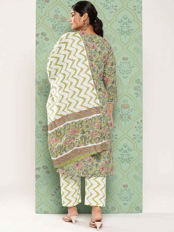 Plus Size Floral Printed Gotta Patti Pure Cotton Kurta with Trousers & Dupatta-Yufta Store-9797PSKDGR3XL