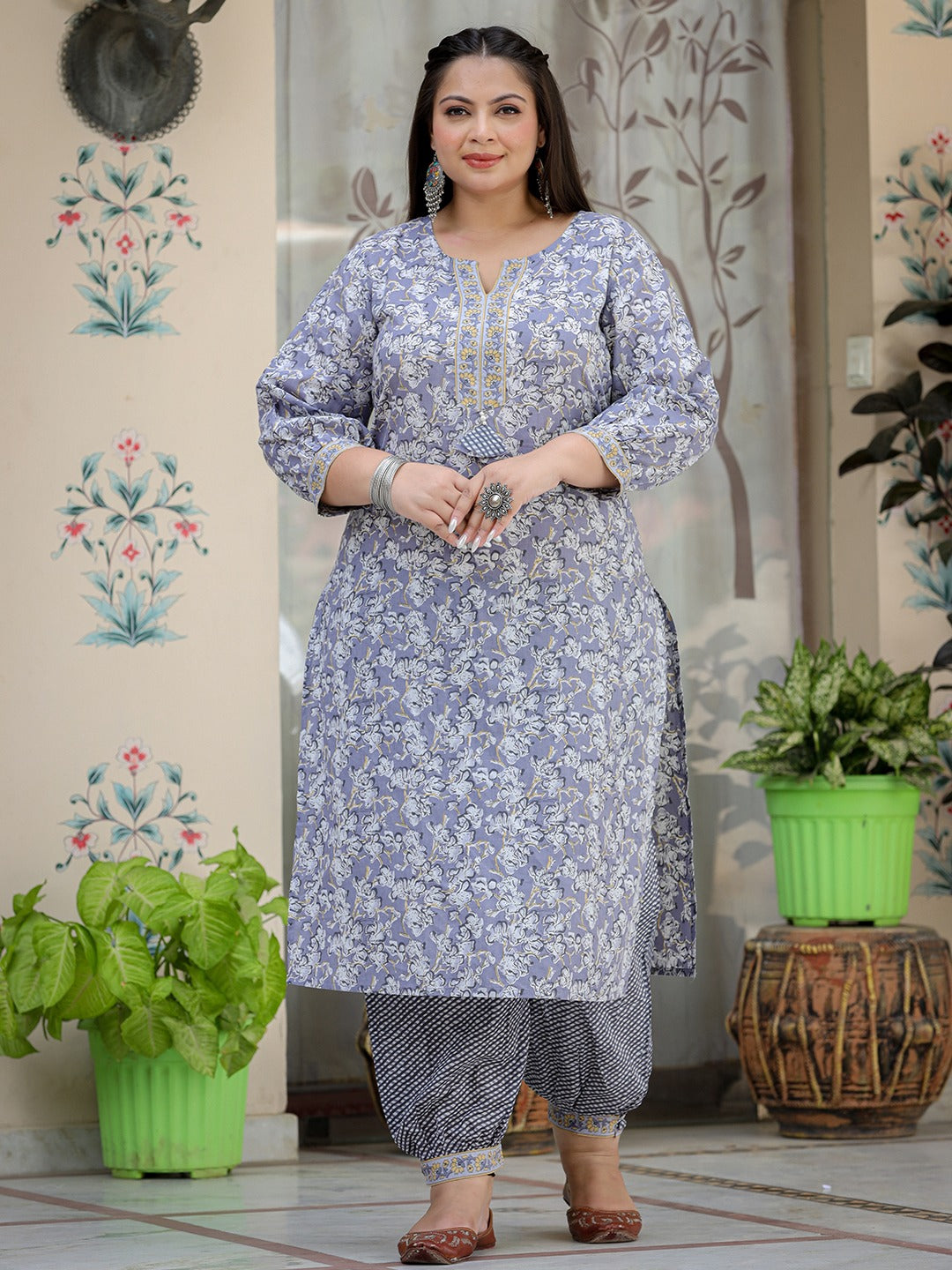 Plus Size Floral Printed Pure Cotton Straight Kurta & Harem Pants With Dupatta-Yufta Store-1122PSKDGY3XL