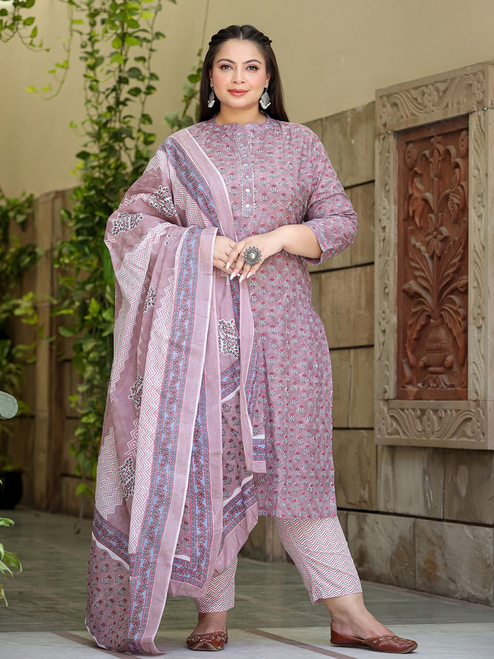 Plus Size Floral Printed Pure Cotton Straight Kurta & Trousers With Dupatta-Yufta Store-9847PSKDPR3XL