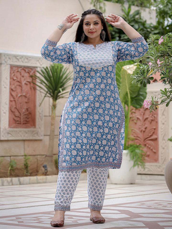 Plus Size Floral Printed Sequinned Pure Cotton Kurta & Trousers With Dupatta-Yufta Store-9421PSKDBL3XL
