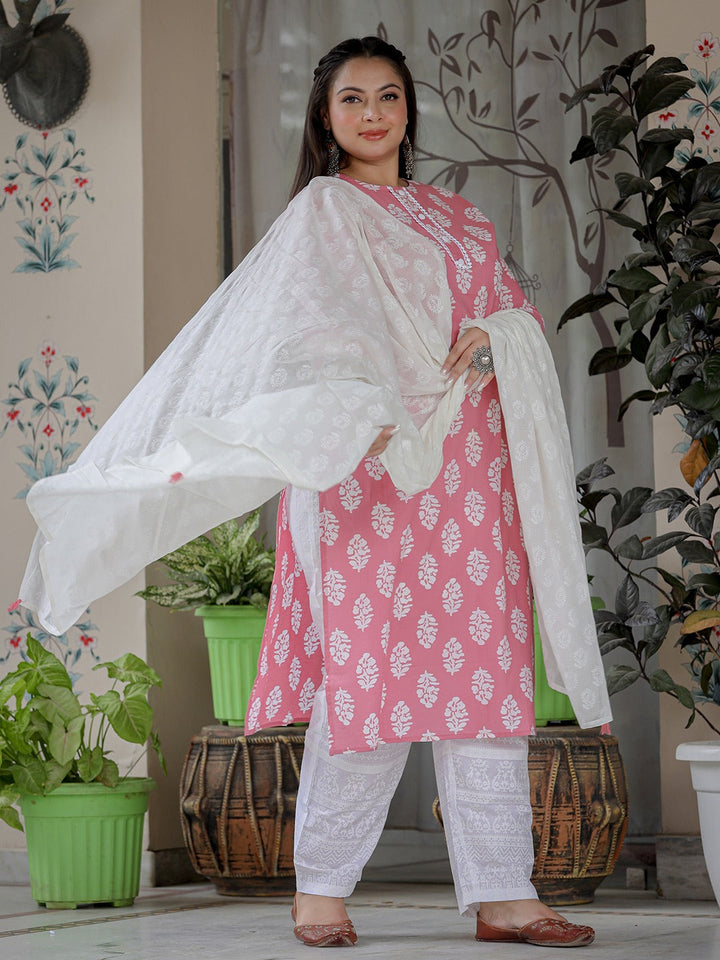 Plus Size Pink Ethnic Printed Straight Pure Cotton Kurta with Trousers And Dupatta-Yufta Store-9720PSKDPK3XL