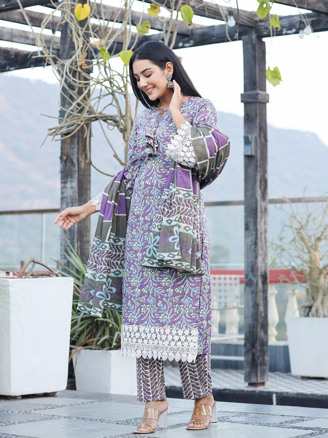 Purple pure Cotton kurta dupatta set with Thread_Work detailing-Yufta Store-1815SKDPRS