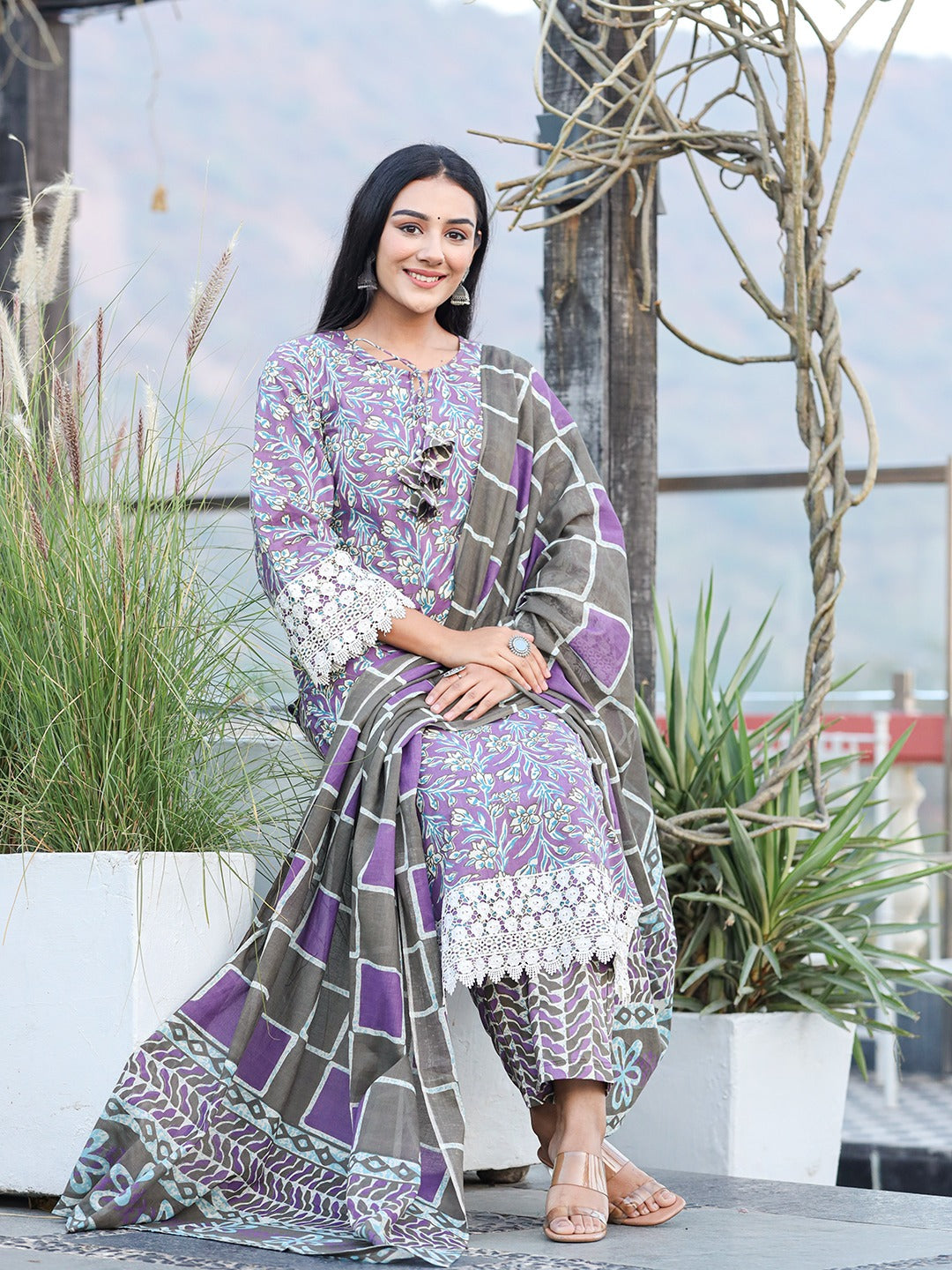 Purple pure Cotton kurta dupatta set with Thread_Work detailing-Yufta Store-1815SKDPRS