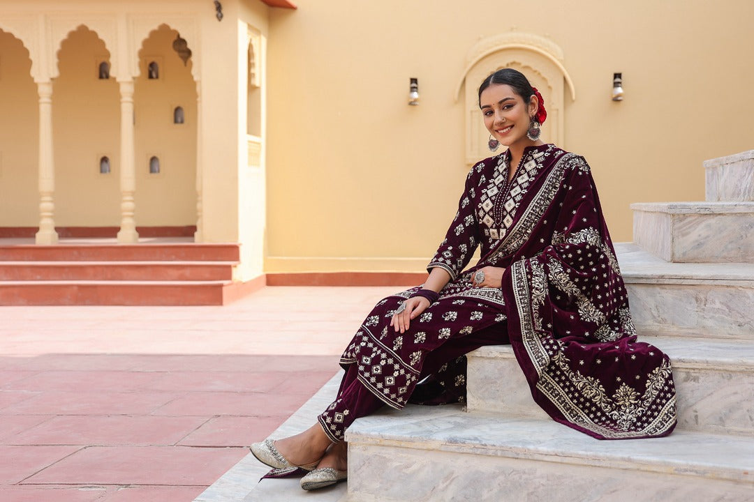 Purple velvet kurta dupatta set