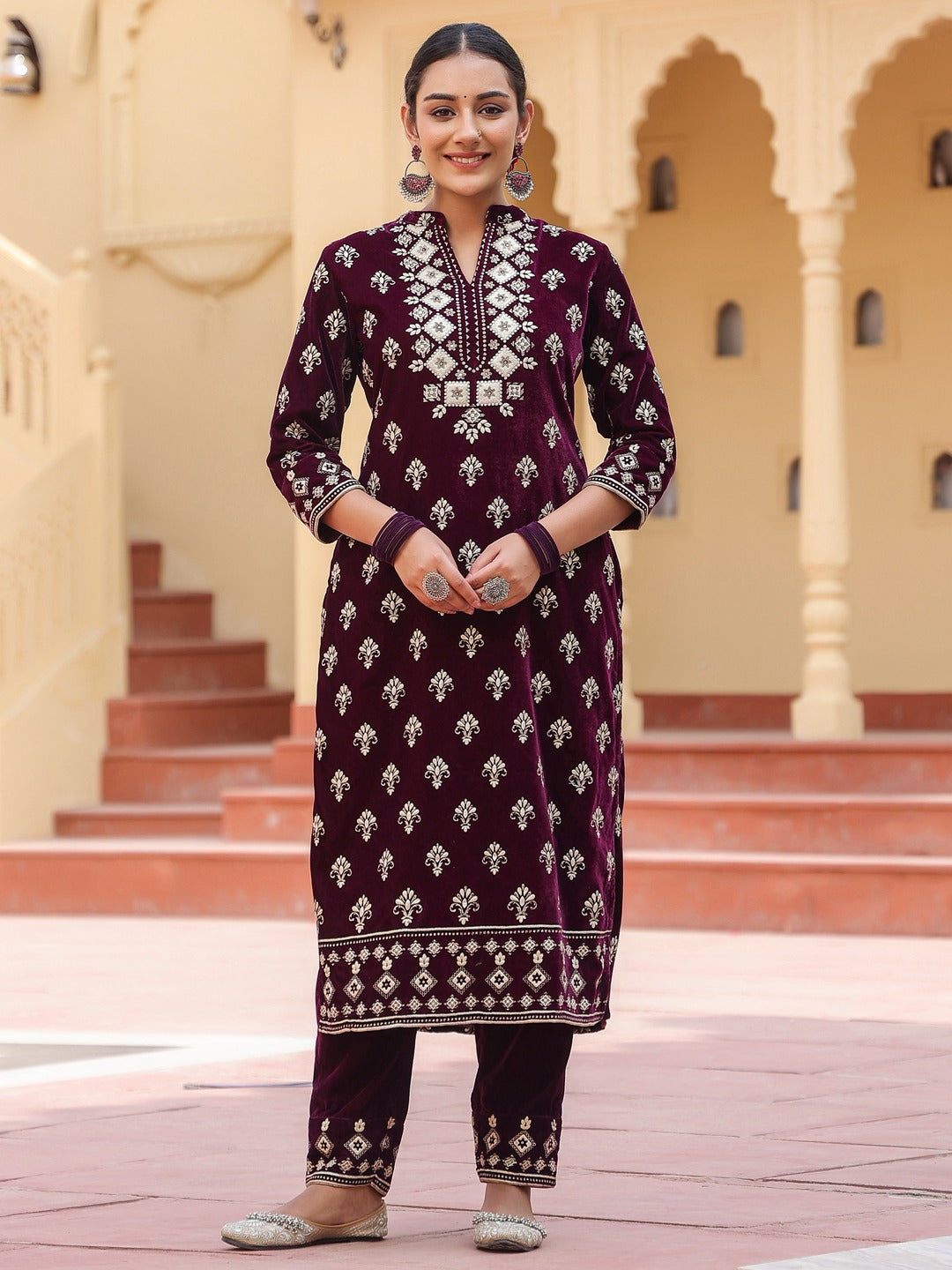 Purple velvet kurta dupatta set