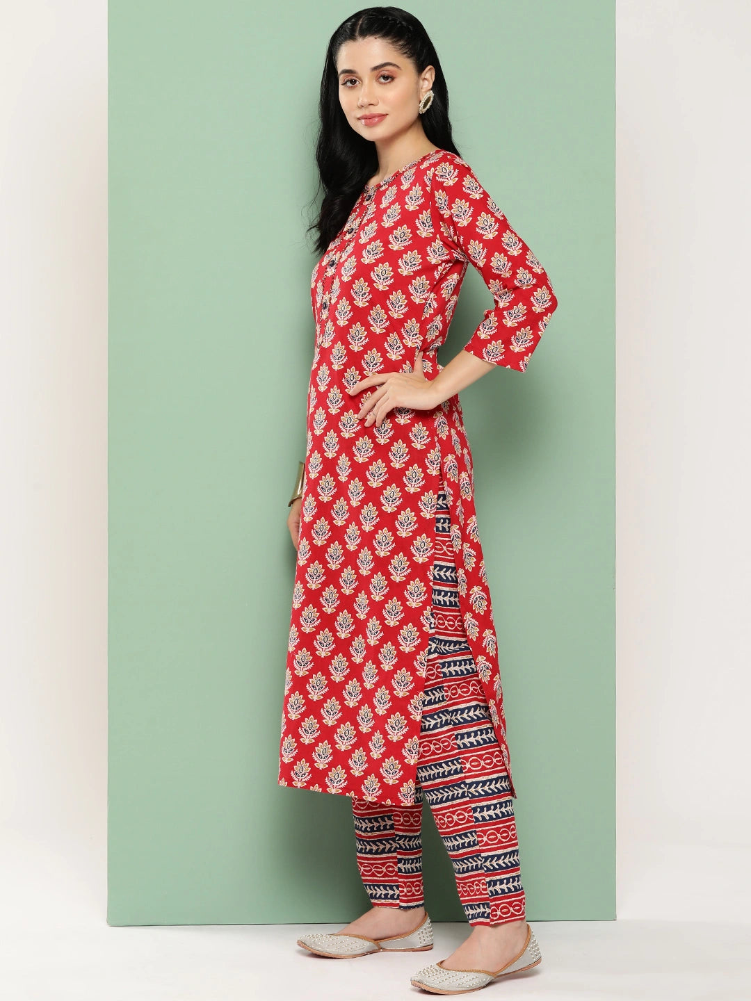 Red Floral Printed Regular Sequinned Pure Cotton Kurta with Trousers & With Dupatta Set-Yufta Store-1393SKDRDS