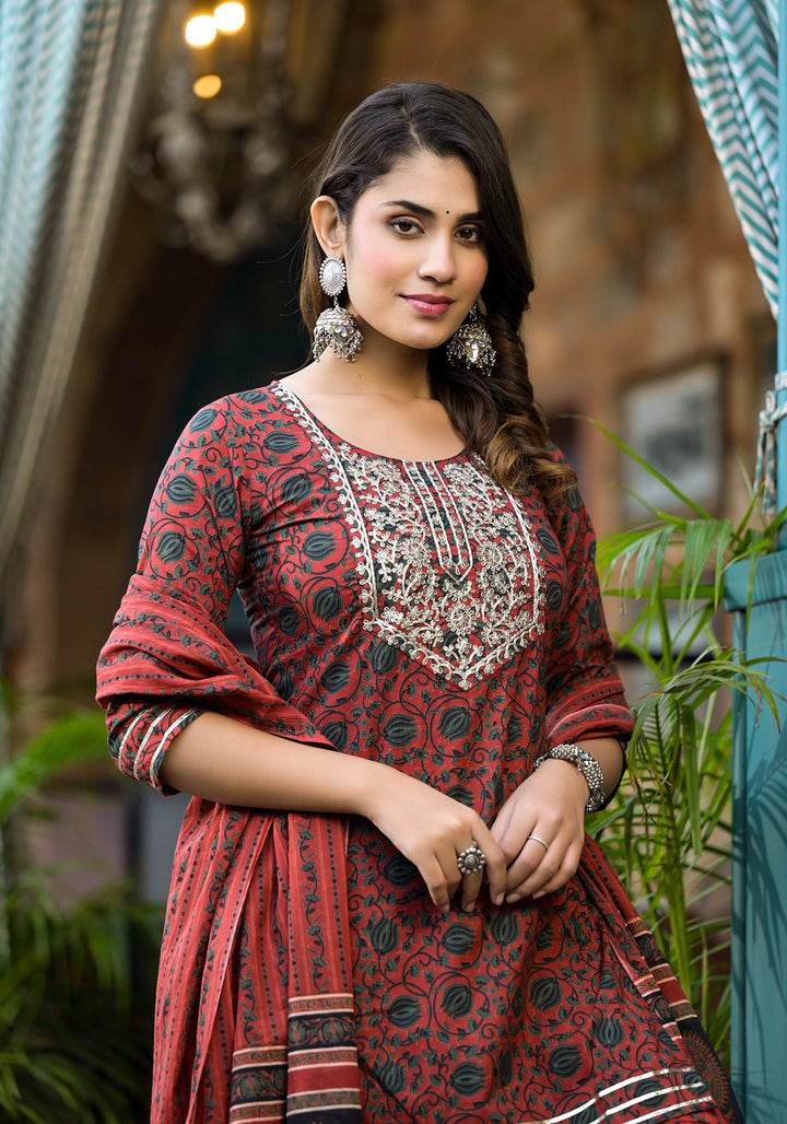 Rust Ethnic Motifs Dori_Embroidery Kurta Sharara With Dupatta Set