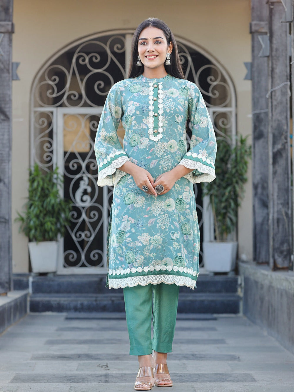 Sea Green Pure Silk Co-ord set with Thread Work