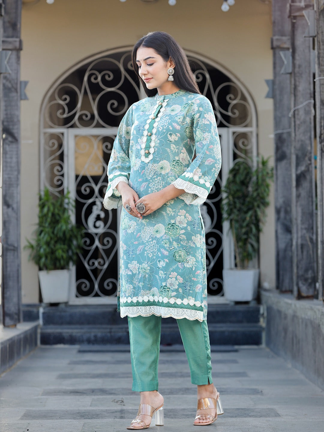 Sea Green Pure Silk Co-ord set with Thread Work