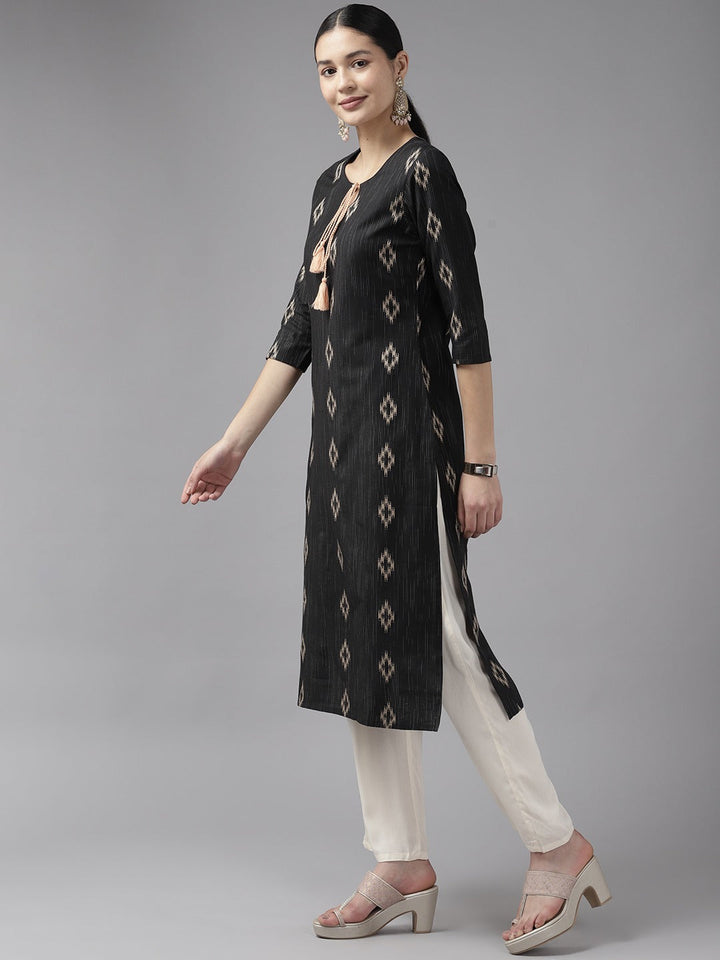 Straight Kurta-Yufta Store-1115KURBKS