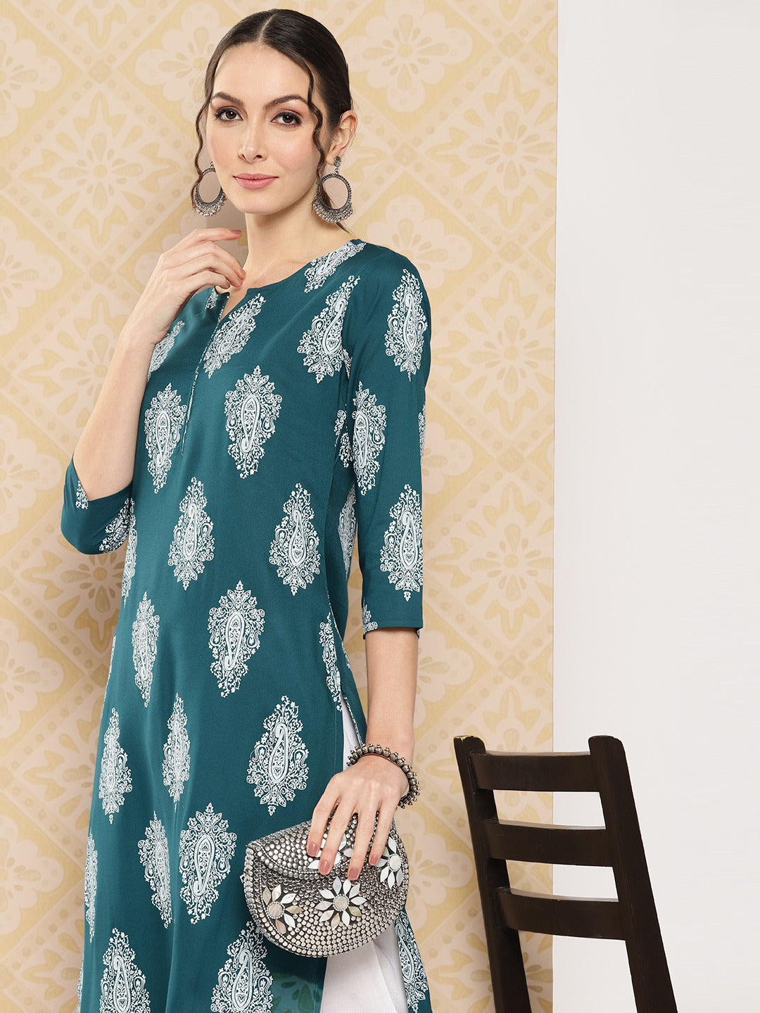 Teal Women Ethnic Motifs Printed Regular Kurta with Trousers-Yufta Store-1482SETTGS