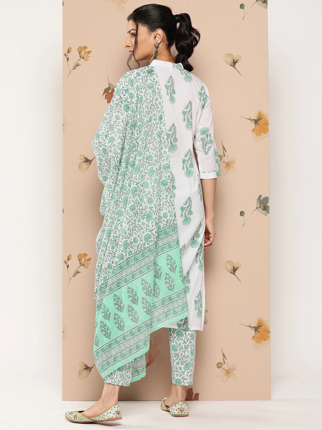 White Floral Cotton Kurta Dupatta Set-Yufta Store-1241SKDWHS