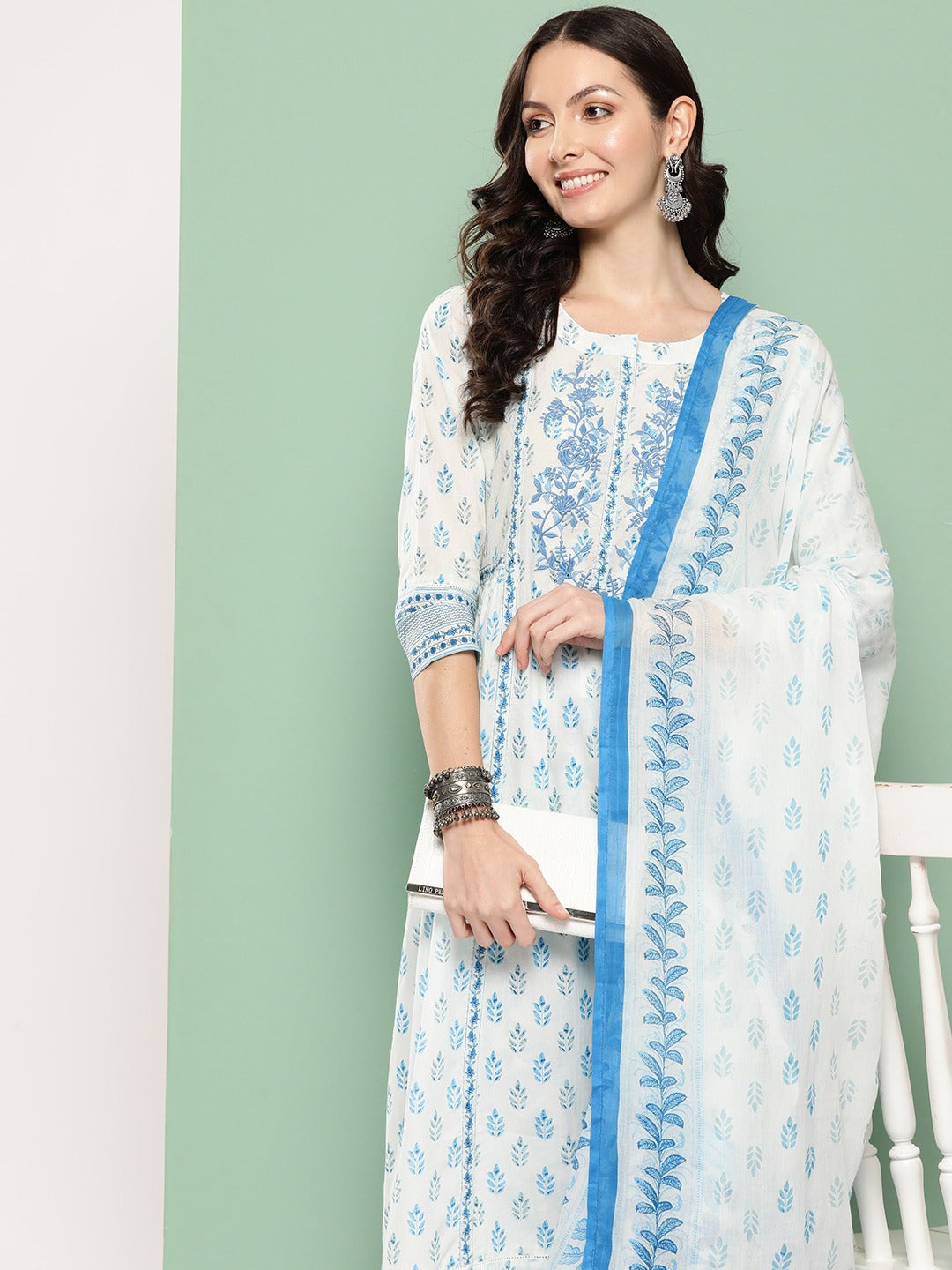 White Floral Printed Regular Pure Cotton Kurta with Trousers & Dupatta-Yufta Store-1389SKDWHS