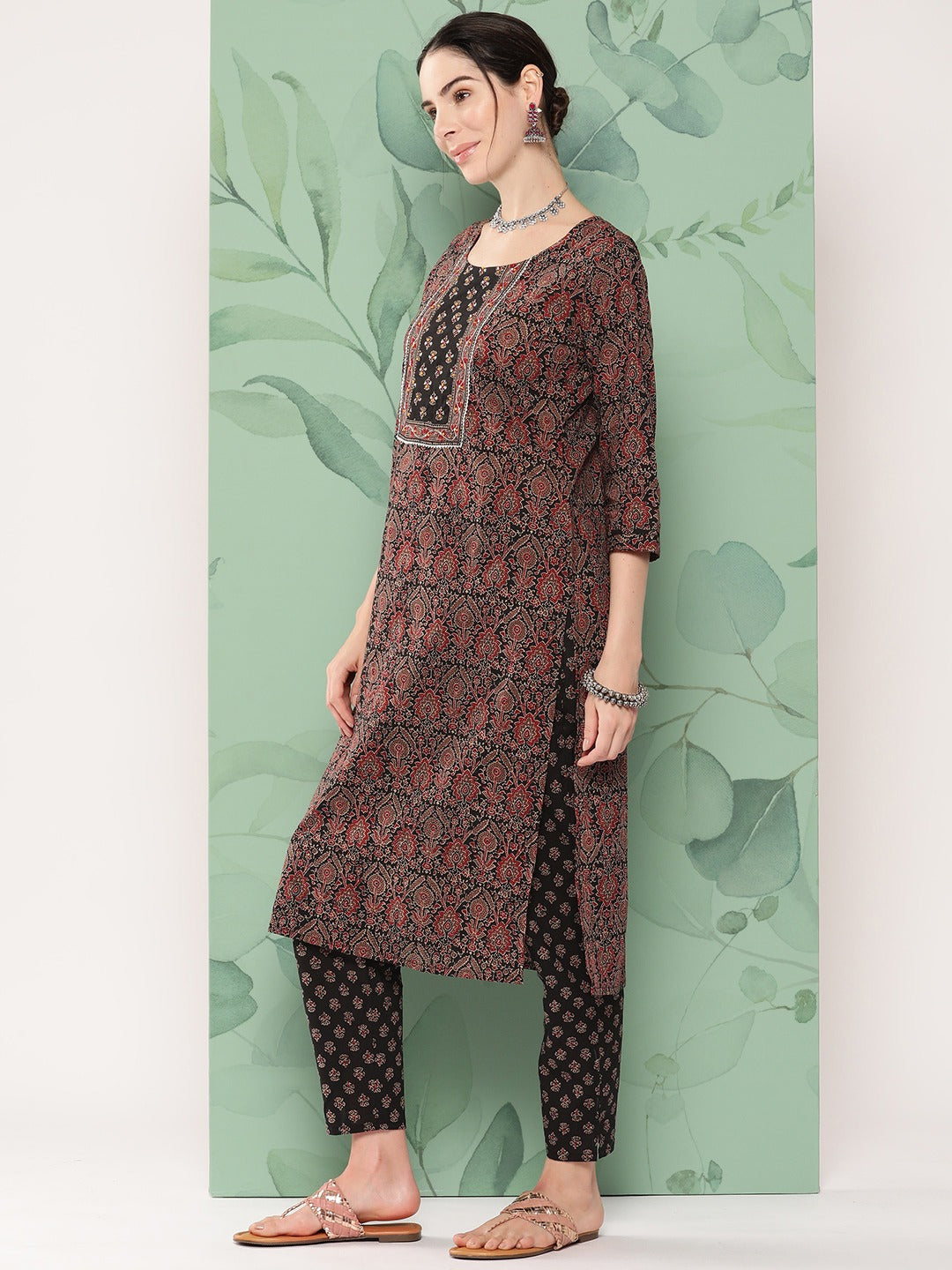 Women Black & Red Floral Printed Pure Cotton Kurta with Trousers & With Dupatta-Yufta Store-1182SKDMLTS