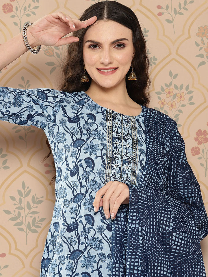 Women Floral Embroidered Regular Zardozi Pure Cotton Kurta with Trousers & Dupatta Set-Yufta Store-1449SKDBLS