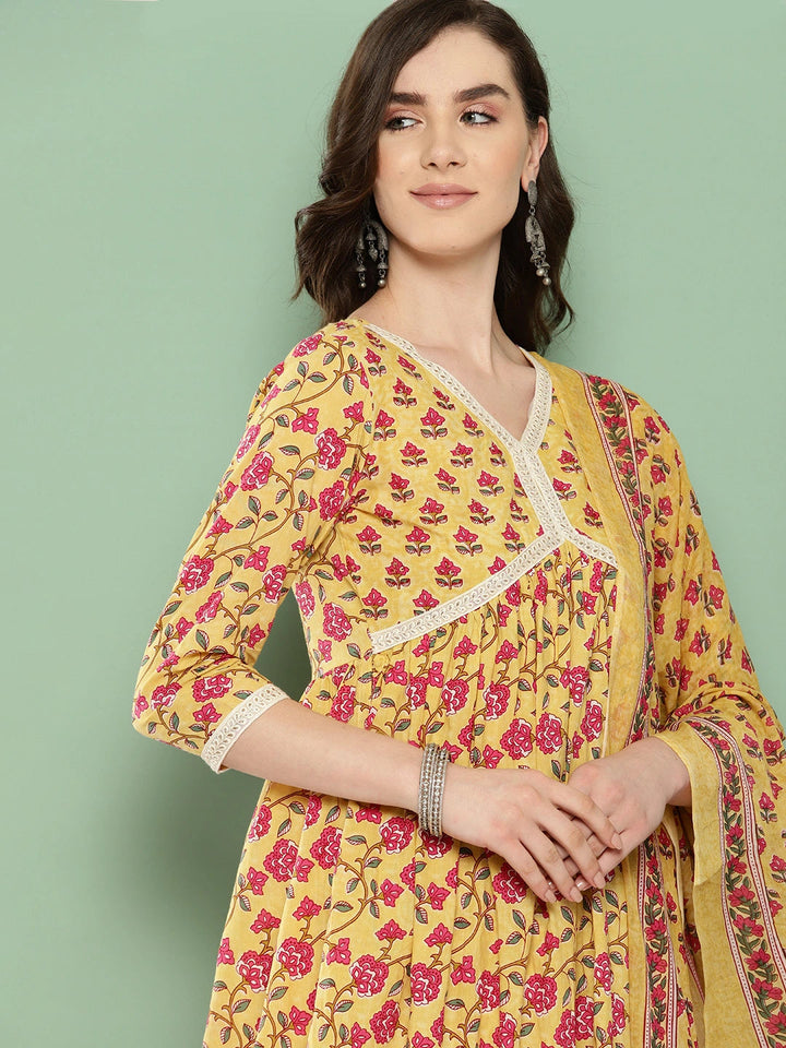 Yellow Floral Printed Regular Pure Cotton Kurta with Trousers & With Dupatta Set-Yufta Store-1335SKDYLS