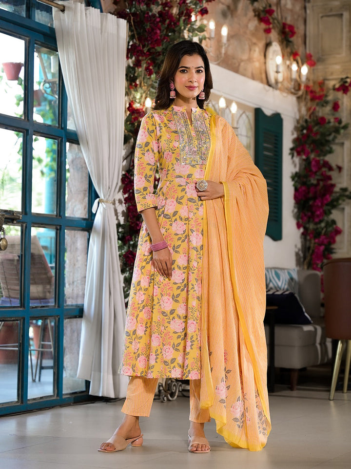 Yellow Floral Sequins_Work Kurta Trouser With Dupatta Set