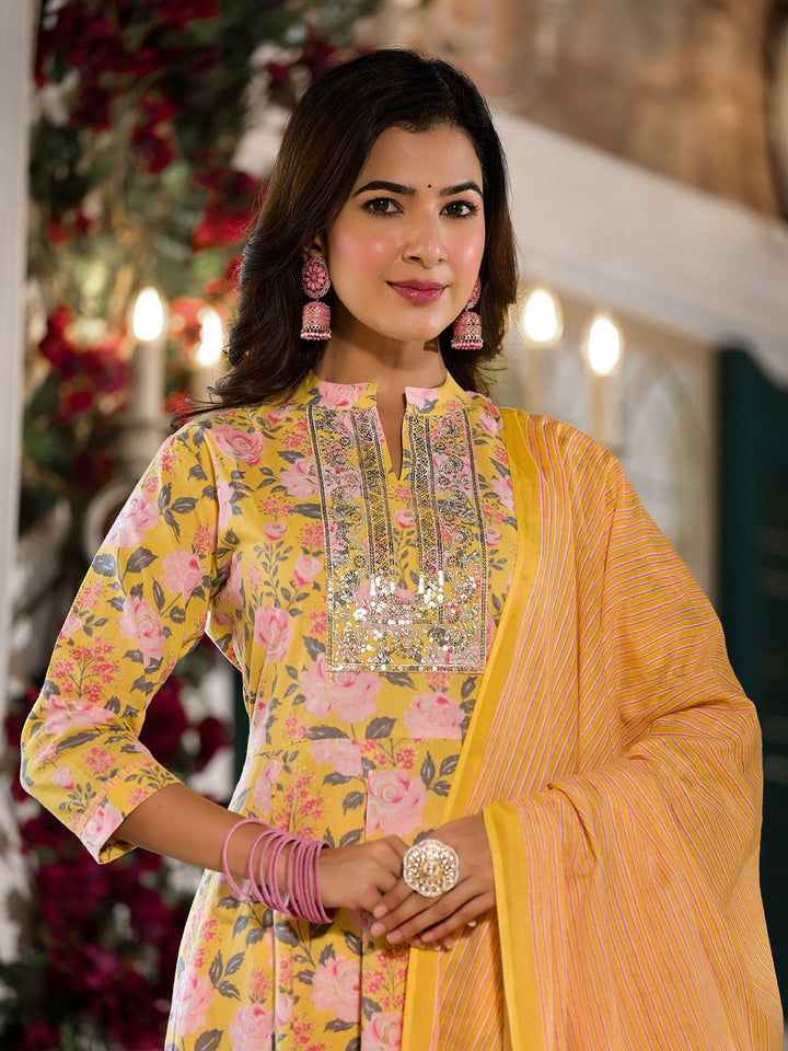 Yellow Floral Sequins_Work Kurta Trouser With Dupatta Set