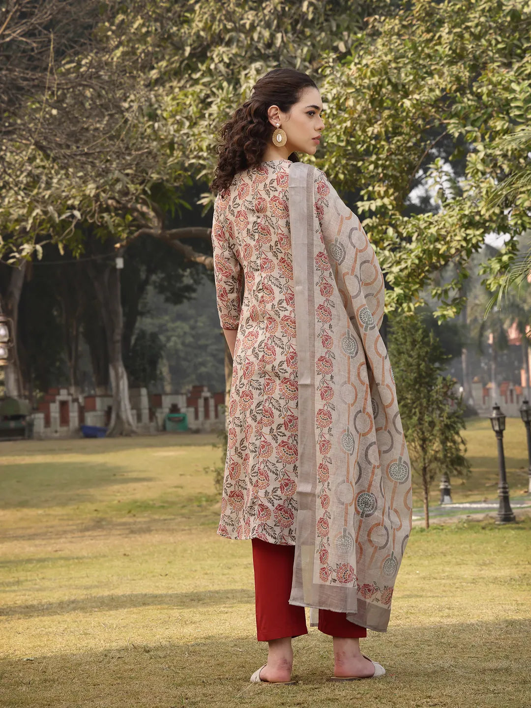 Beige Floral Print linen A Line Have A Lining Kurta Trouser Dupatta Set