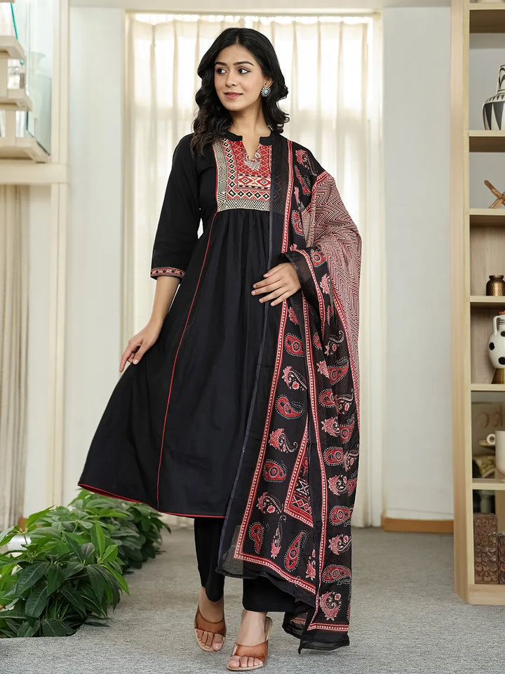 Black Cotton A Line Mandarin Collar Gathered Kurta Dupatta Set-Yufta Store-6499SKDBKM