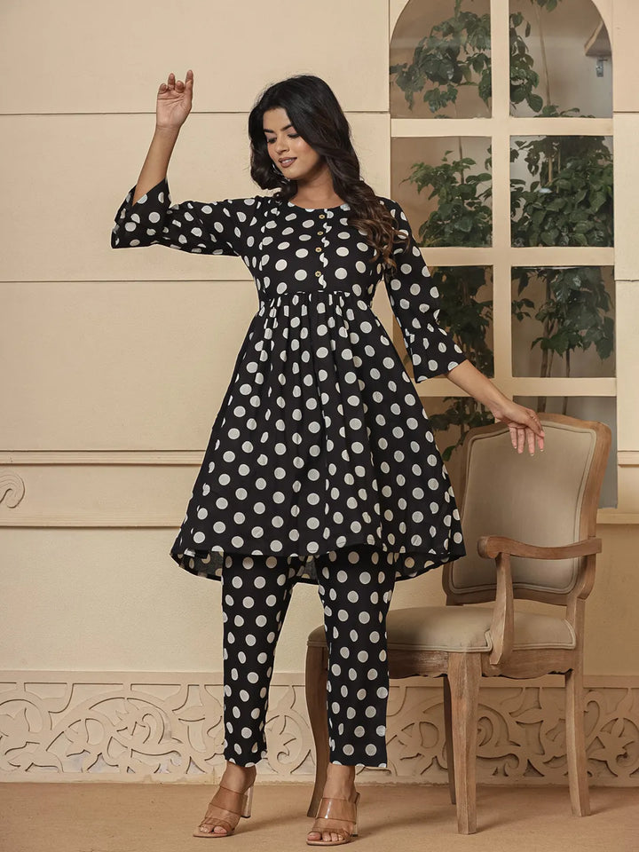 Black Cotton Polka Dot Print Maternity Wear Kurta Pants Set-Yufta Store-7028SETBKS