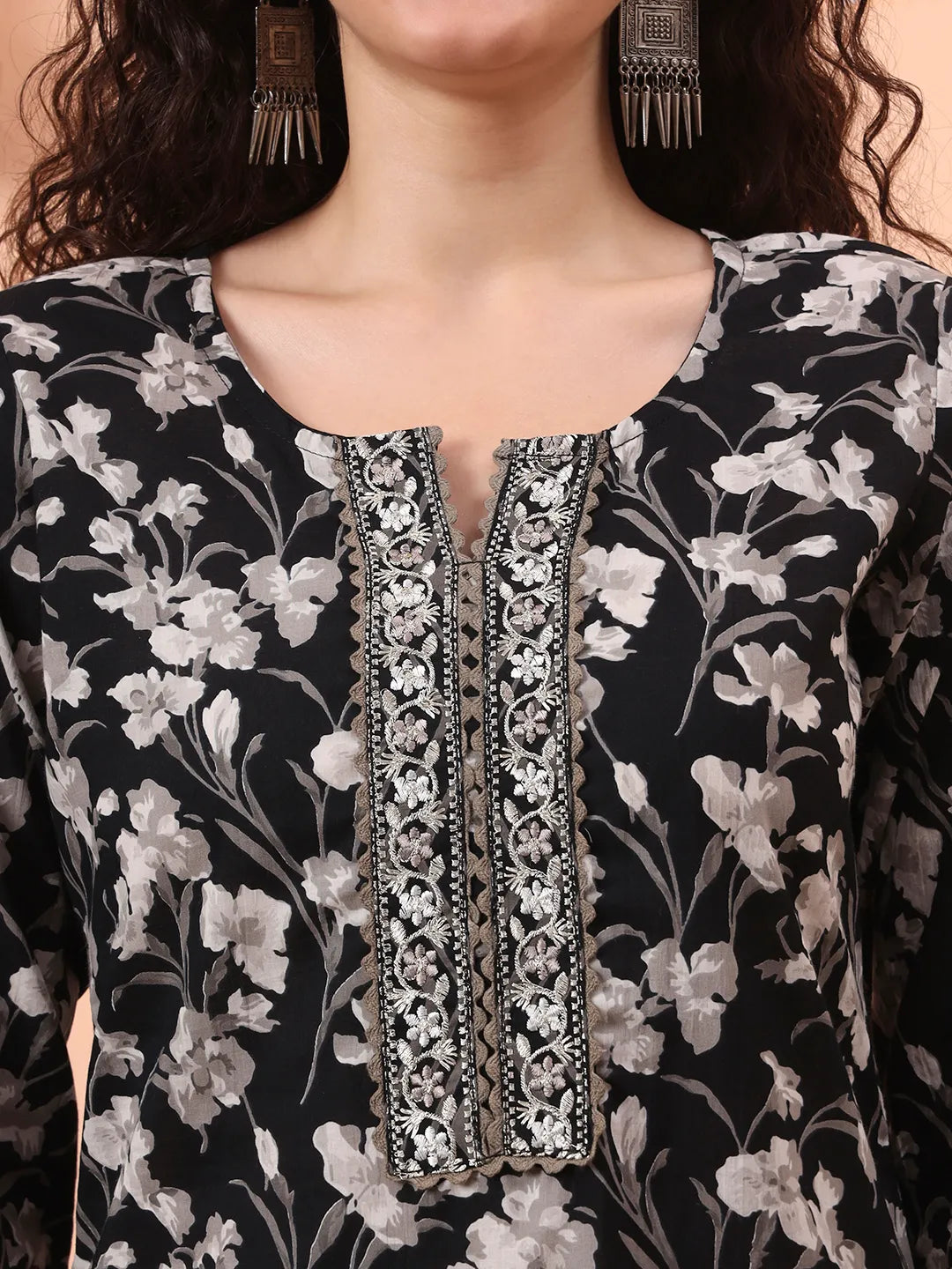 Black Pure Cotton Thread Work Kurta Dupatta Pant Set