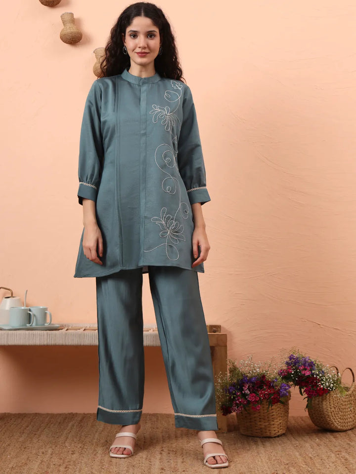 Blue Silk Blend Thread Work Co-Ord Set
