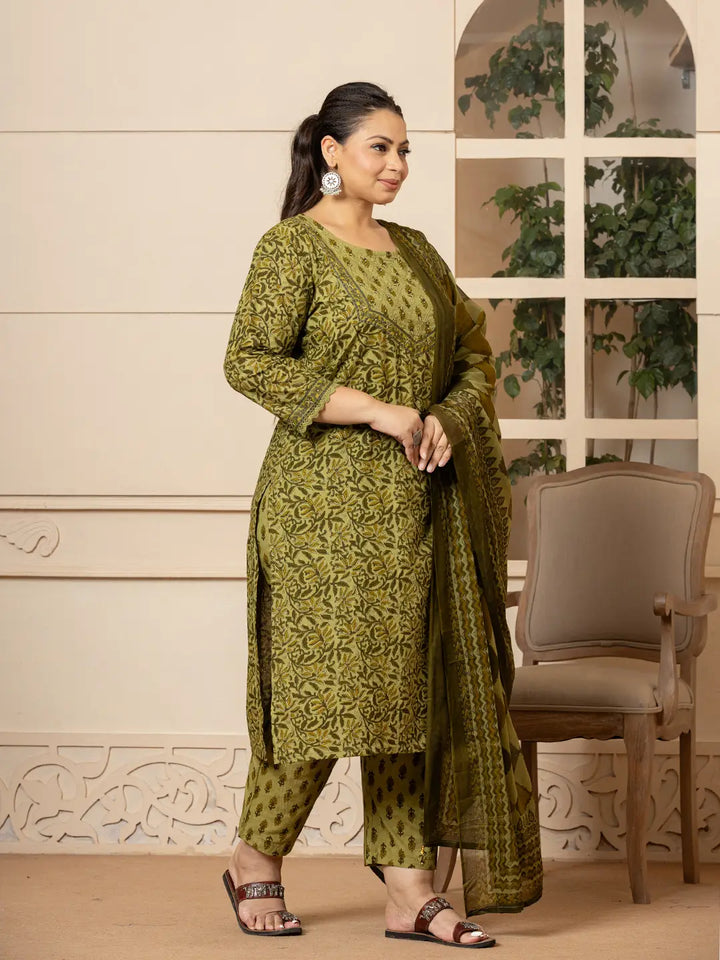 Cotton Green Kantha_Work Plus Size Kurta Dupatta Pant Set-Yufta Store-6972PSKDGR3XL