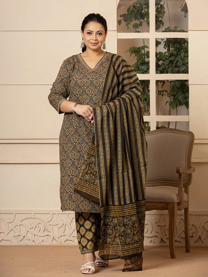 Cotton Olive Ethnic Motifs Plus Size Kurta Dupatta Pant Set-Yufta Store-6949PSKDOL3XL