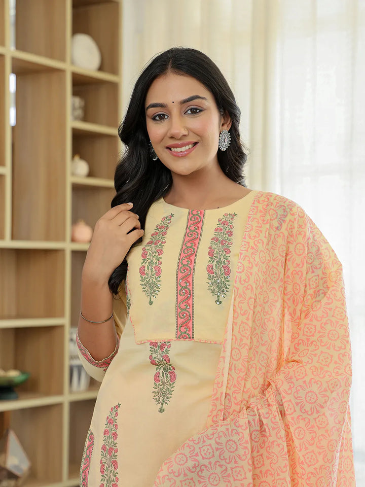 Cream Cotton Straight Ethnic Motifs Kurta Dupatta Set-Yufta Store-6236SKDCRM