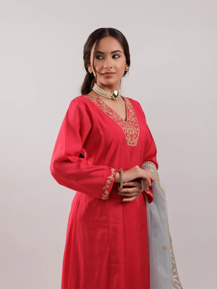 Fuchsia Silk Embroidered Kurta Dupatta Set-Yufta Store-7175SKDFCS