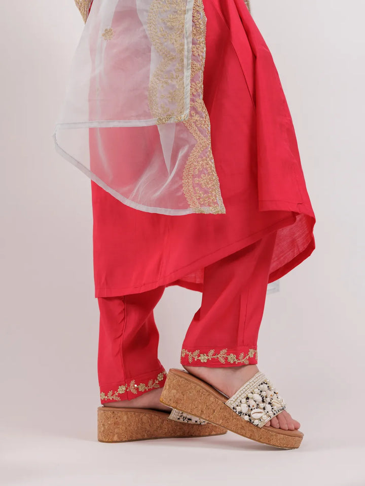 Fuchsia Silk Embroidered Kurta Dupatta Set-Yufta Store-7175SKDFCS