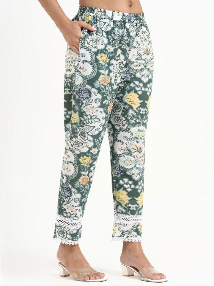 Green And White Cotton Pakistani Style Kurta Dupatta Set