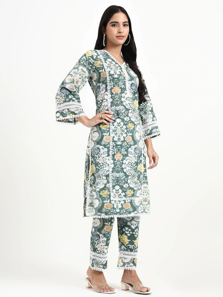 Green And White Cotton Pakistani Style Kurta Dupatta Set