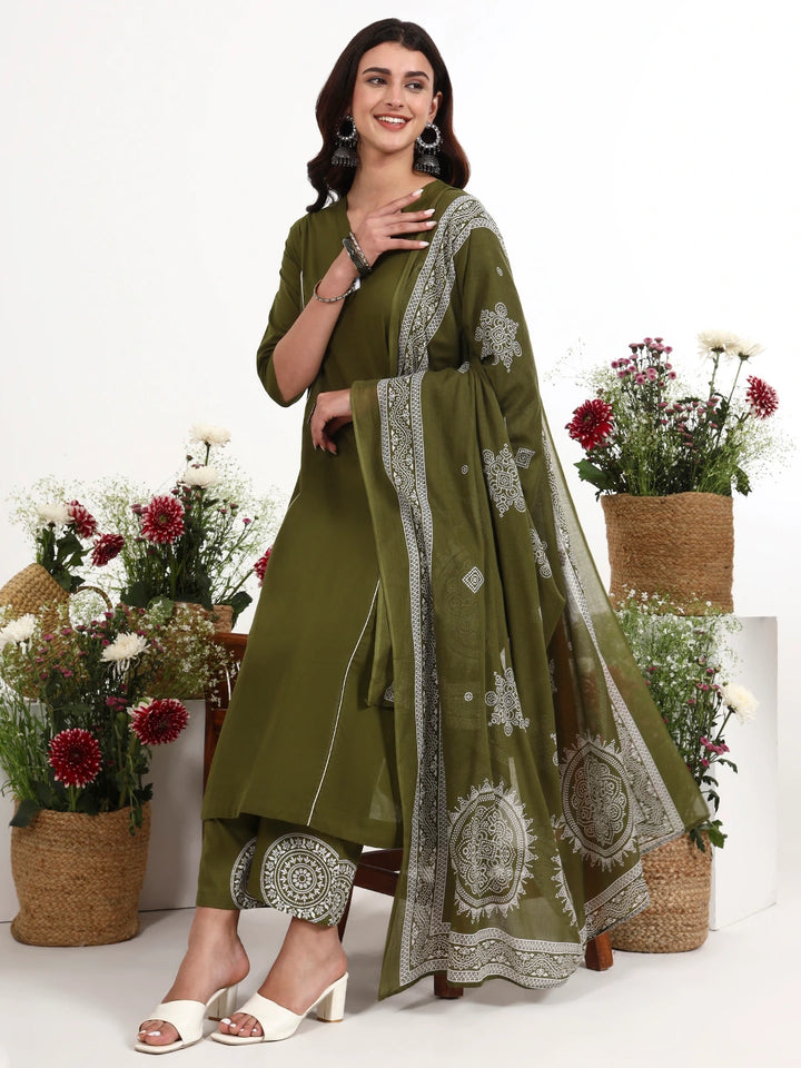 Green Cotton Kalidaar Style Kurta Pant Dupatta Set-Yufta Store-7661SKDGRM
