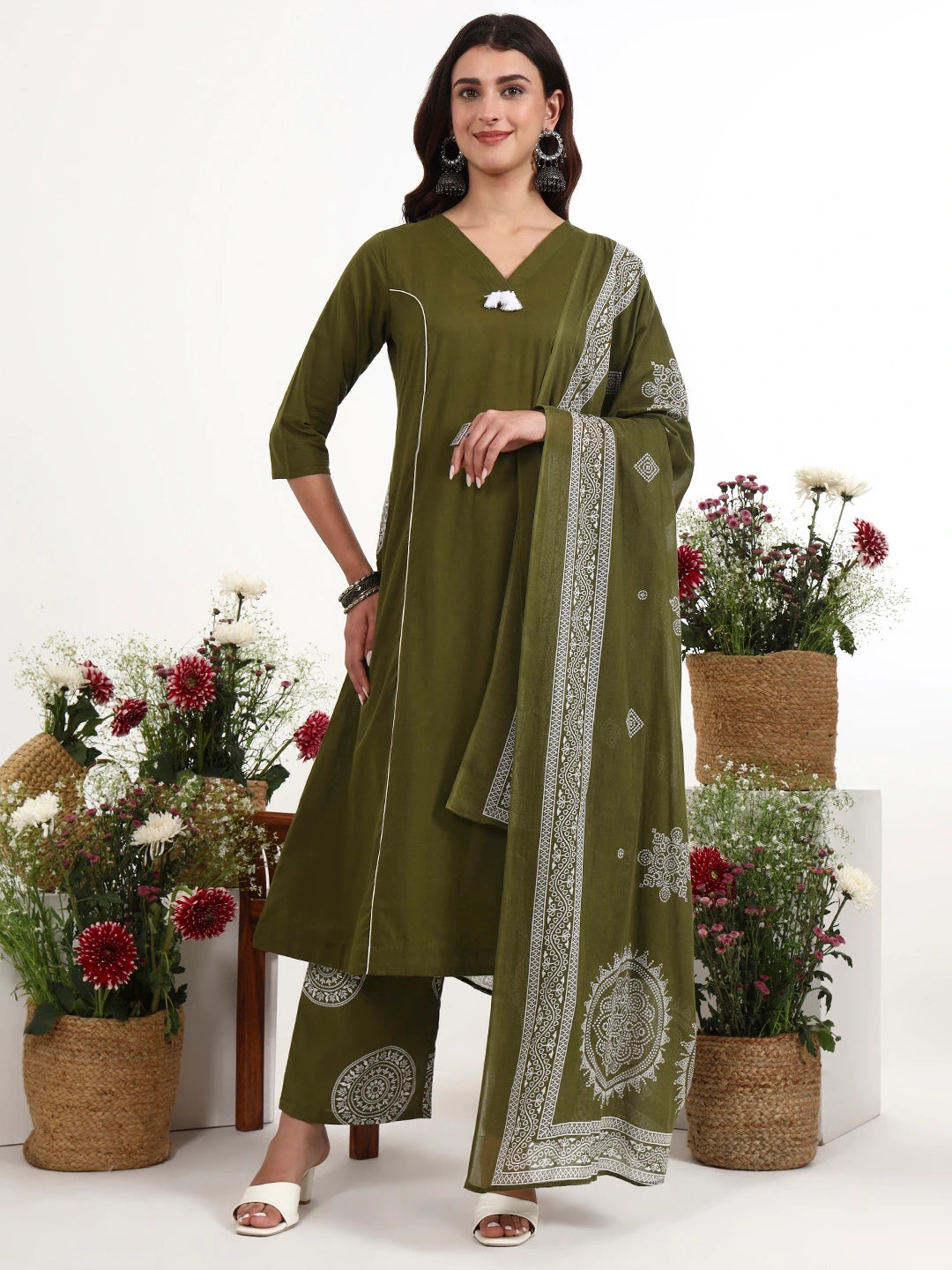 Green Cotton Kalidaar Style Kurta Pant Dupatta Set-Yufta Store-7661SKDGRM