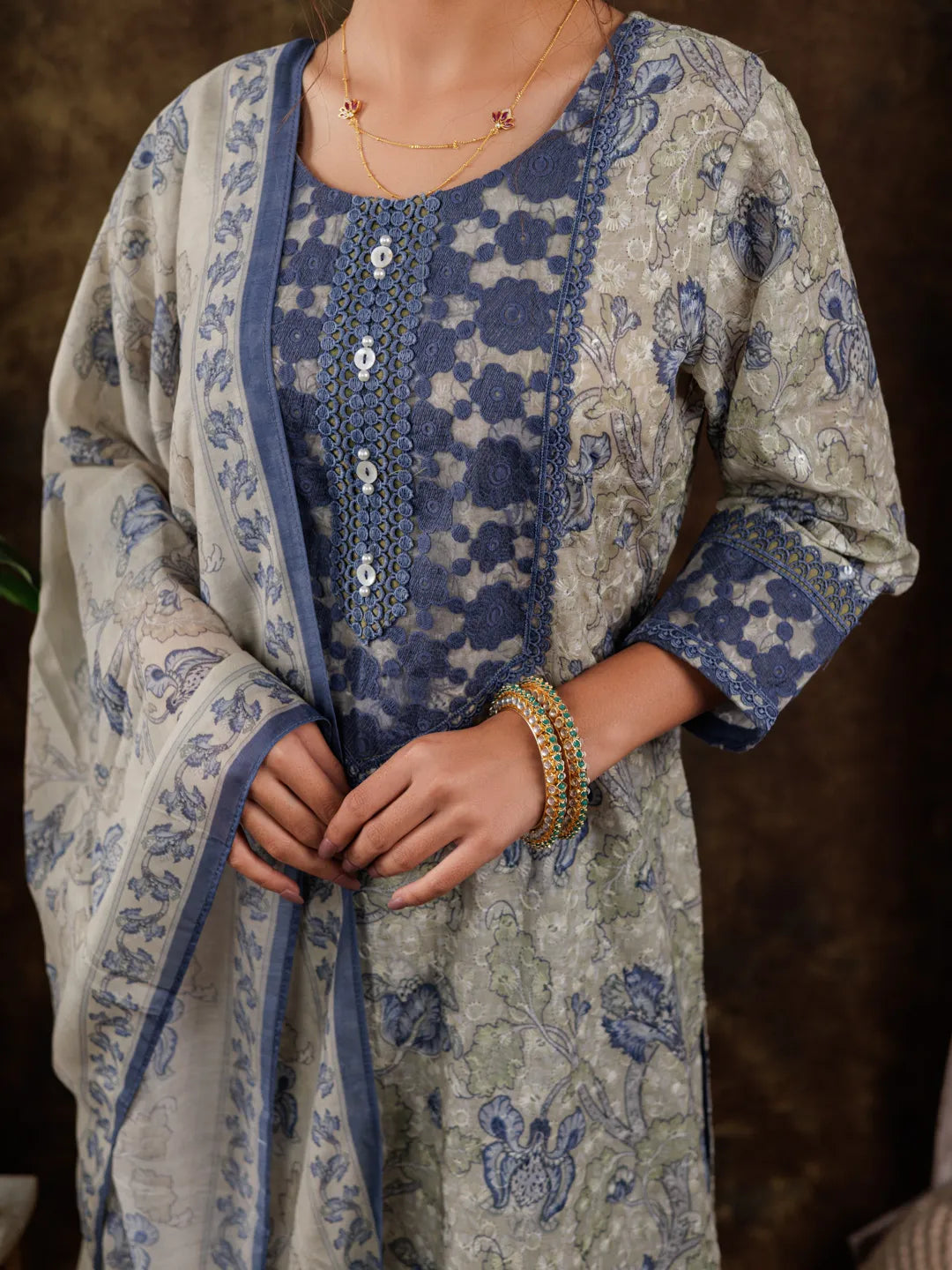 Green Cotton Schiffli Floral Print Kurta Dupatta Set With Lace Detailing-Yufta Store-7189SKDGRS