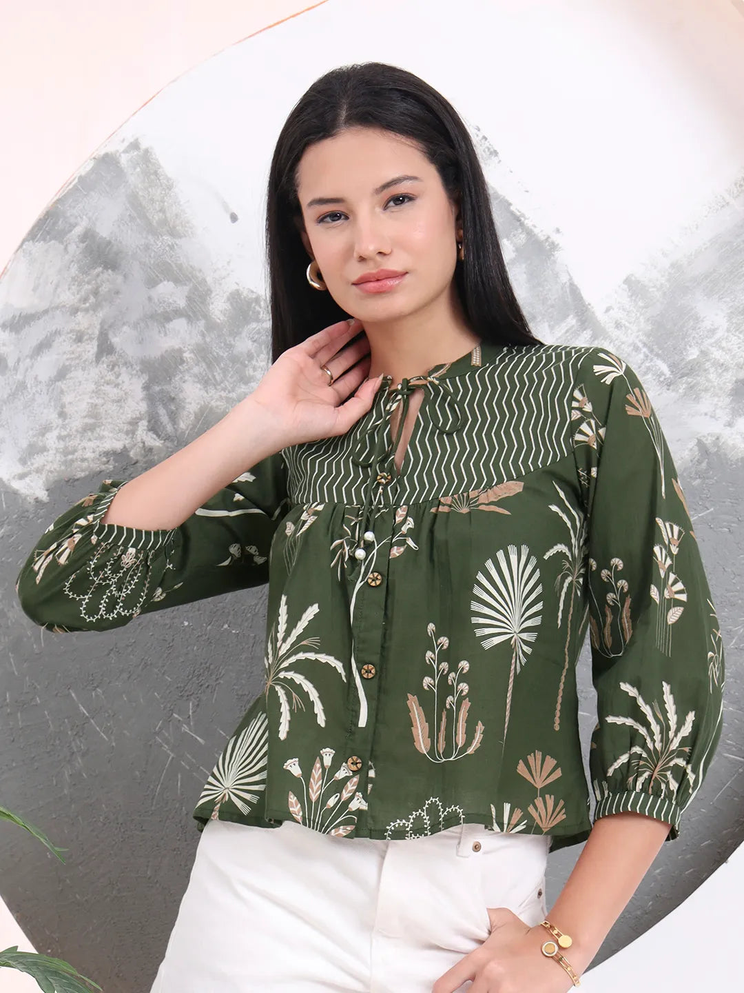 Green Cotton Three Quarter Puffed Sleeves Top