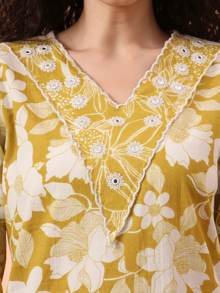 Green Pure Cotton Ethnic Motifs Straight Kurta Pant Set-Yufta Store-6460SKDGRM