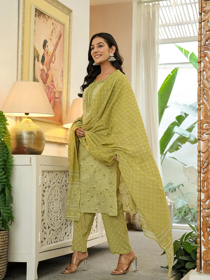 Green Pure Cotton Thread Work Sequins Work Kurta Dupatta Pant Set-Yufta Store-6543SKDGRM