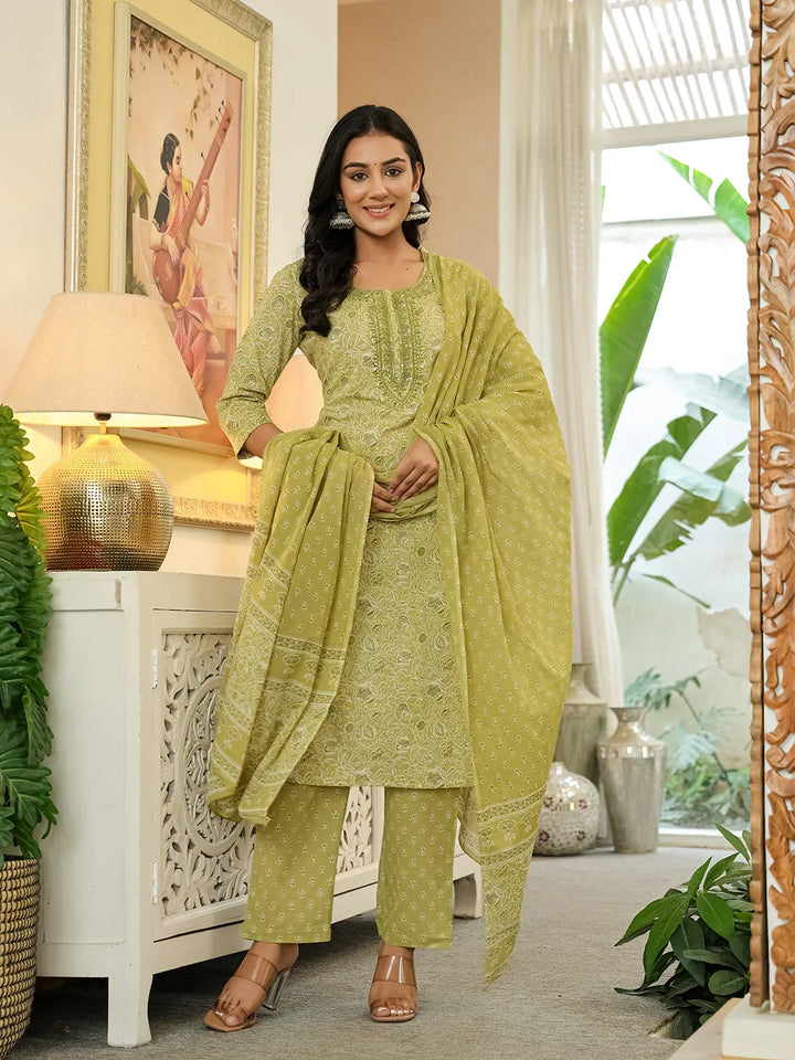 Green Pure Cotton Thread Work Sequins Work Kurta Dupatta Pant Set-Yufta Store-6543SKDGRM