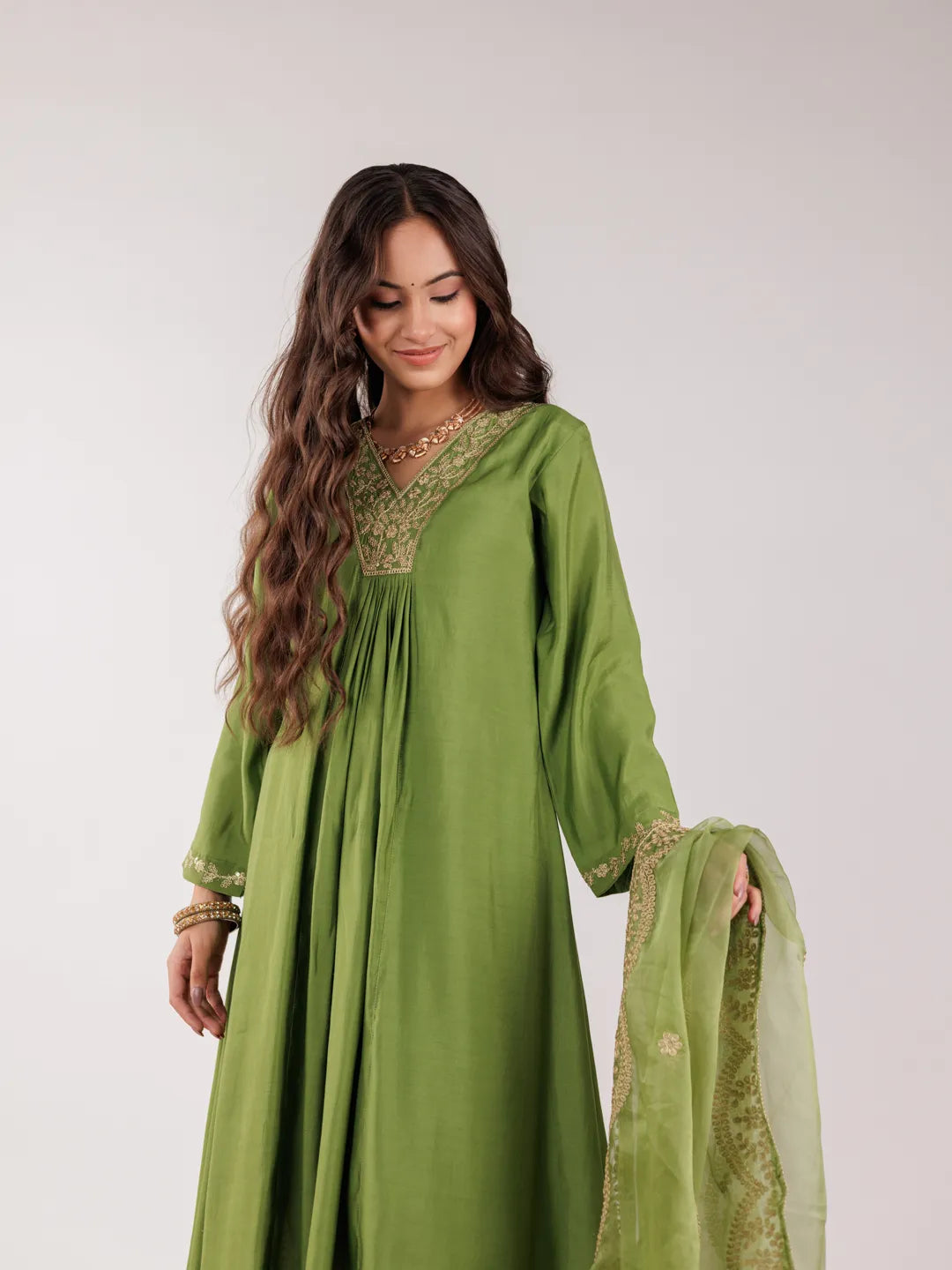 Green Silk Embroidered Kurta Dupatta Set-Yufta Store-7175SKDGRS