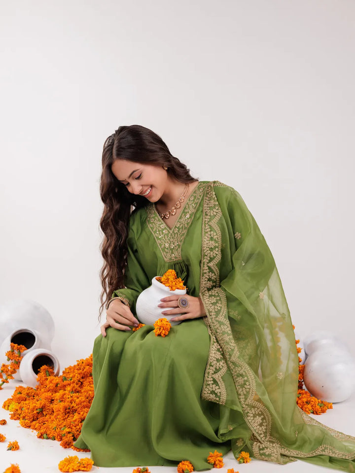 Green Silk Embroidered Kurta Dupatta Set-Yufta Store-7175SKDGRS